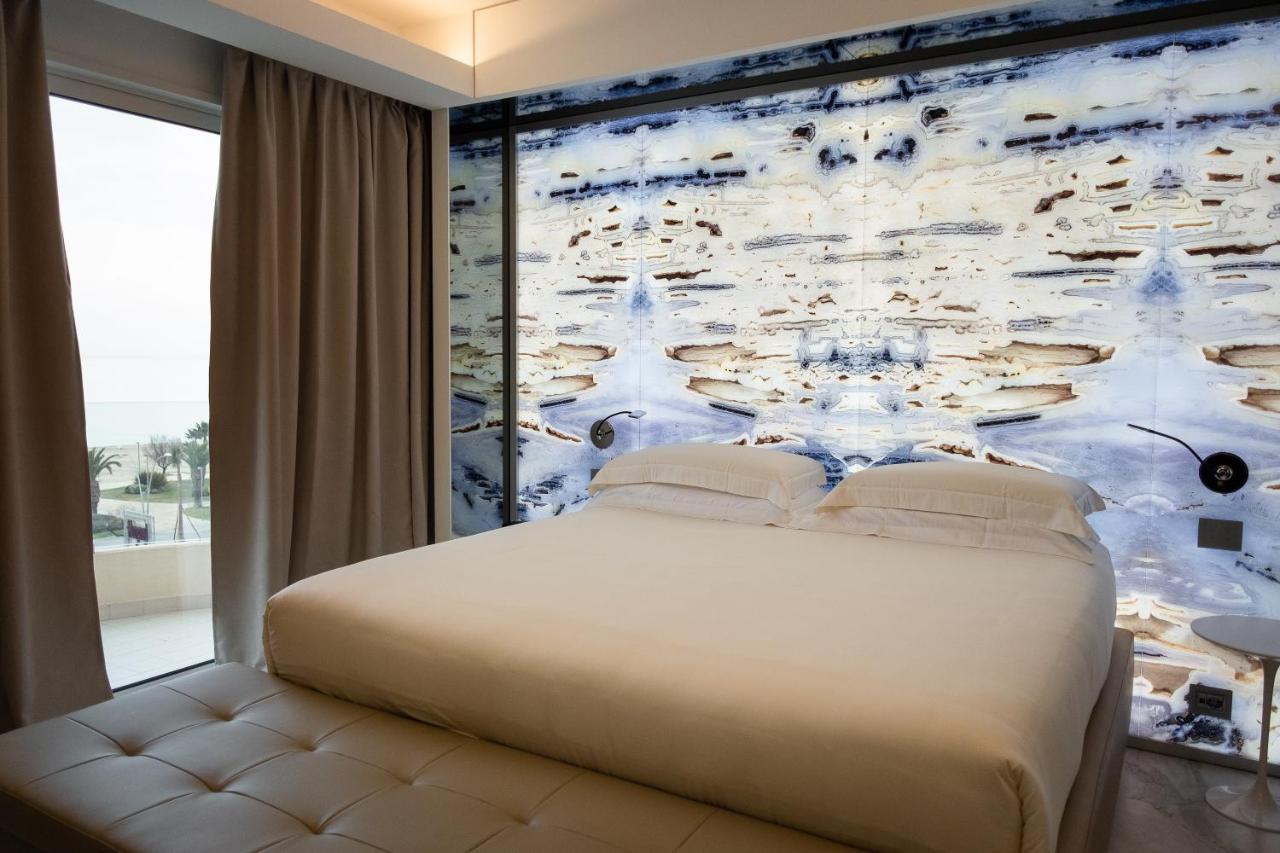 Ghibli Hotel Civitanova Marche Exteriör bild